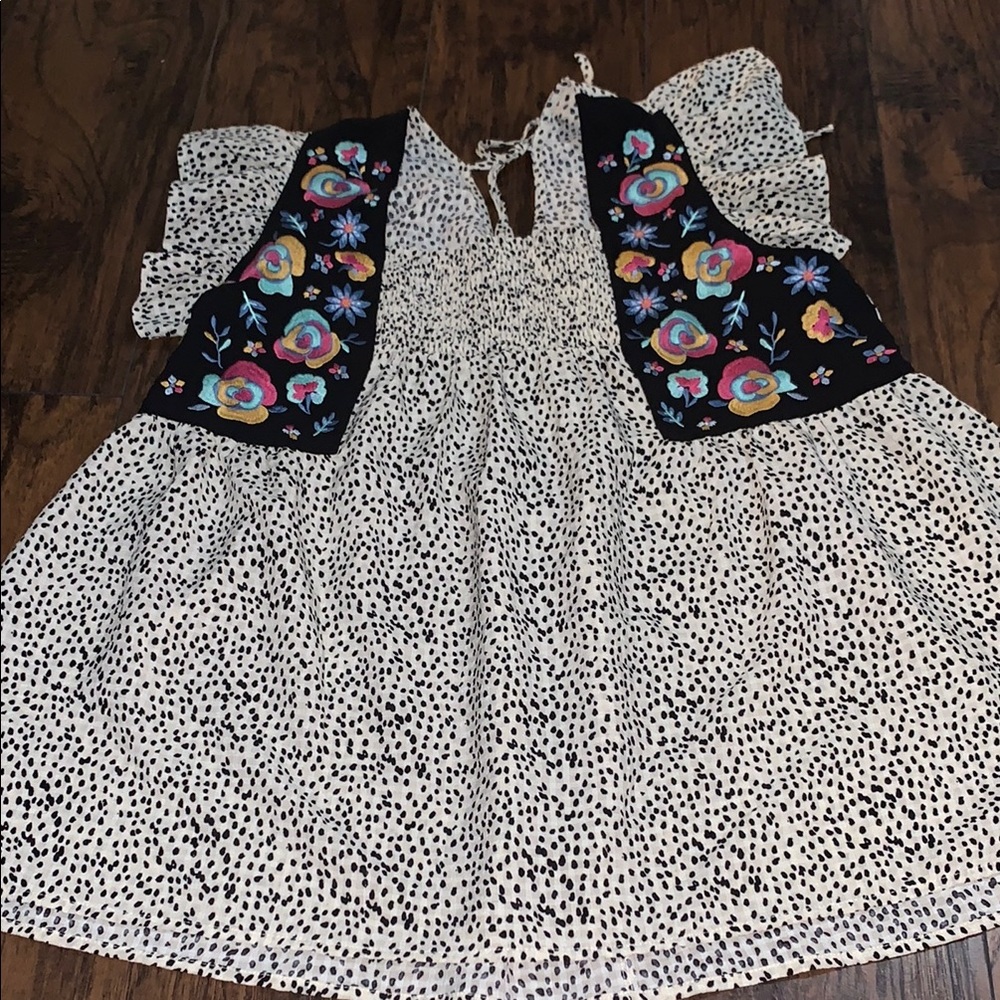 ODDY Asymmetrical Black and White Embellished Blouse